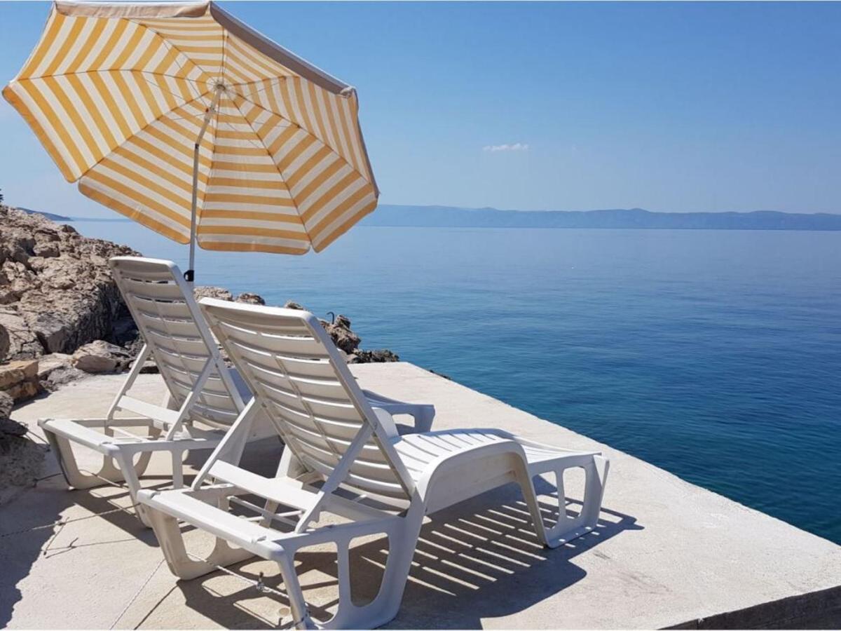 Holiday House Jakov Gdinj Esterno foto